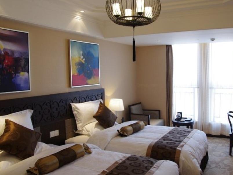 Royal Run Hotel Liaocheng Buitenkant foto